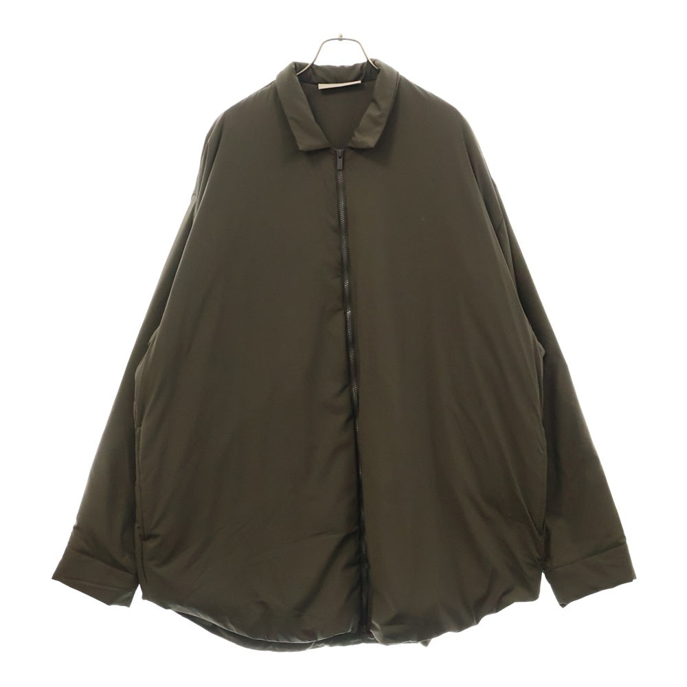 FEAR OF GOD ESSENTIALS(フィアオブゴッド エッセンシャルズ) PUFFER JACKET バックロゴ パフィージャケット カーキ
