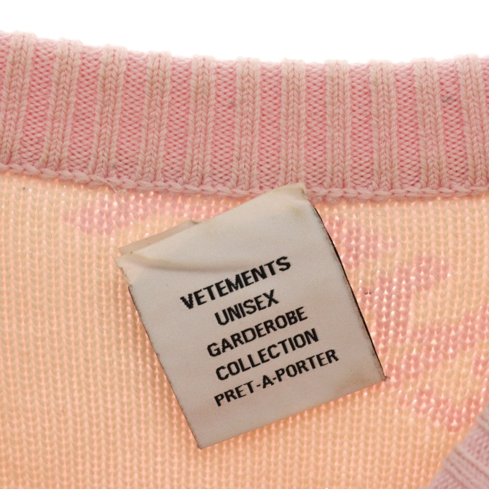 VETEMENTS(ヴェトモン) 21AW ロゴ 総柄 クルーネックニット ピンク UA52KN600P