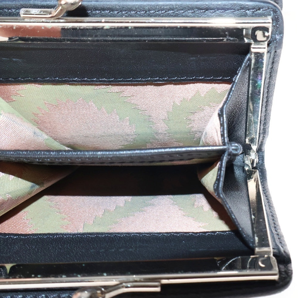 Vivienne Westwood(ヴィヴィアンウエストウッド) ロゴプレート二つ折り財布 レザーウォレット がま口コインケース ブラック 51010020
