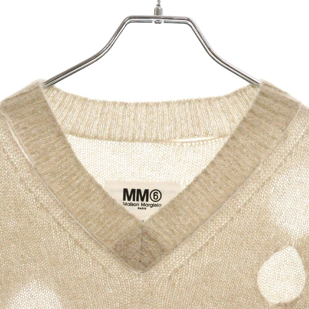 MM6 Maison Margiela(エムエムシックスメゾンマルジェラ) 23AW V NECK Damage Kint Sweater S52HN0003 S18289 Vネック ダメージ加工 エルボーパッチ ニットセーター ベージュ