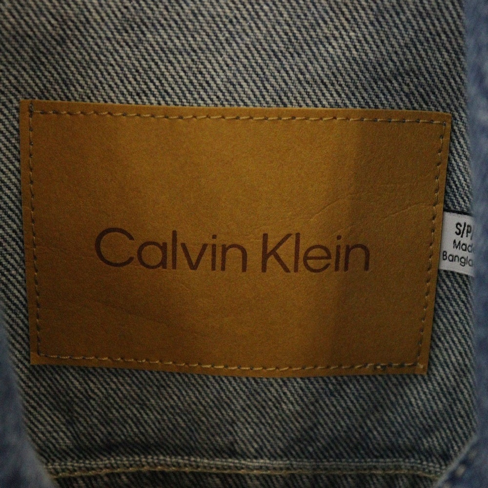 Calvin Klein(カルバンクライン) LOGO DENIM JACKET ロゴ刺繍デニムジャケット ジージャン インディゴ 40TM715