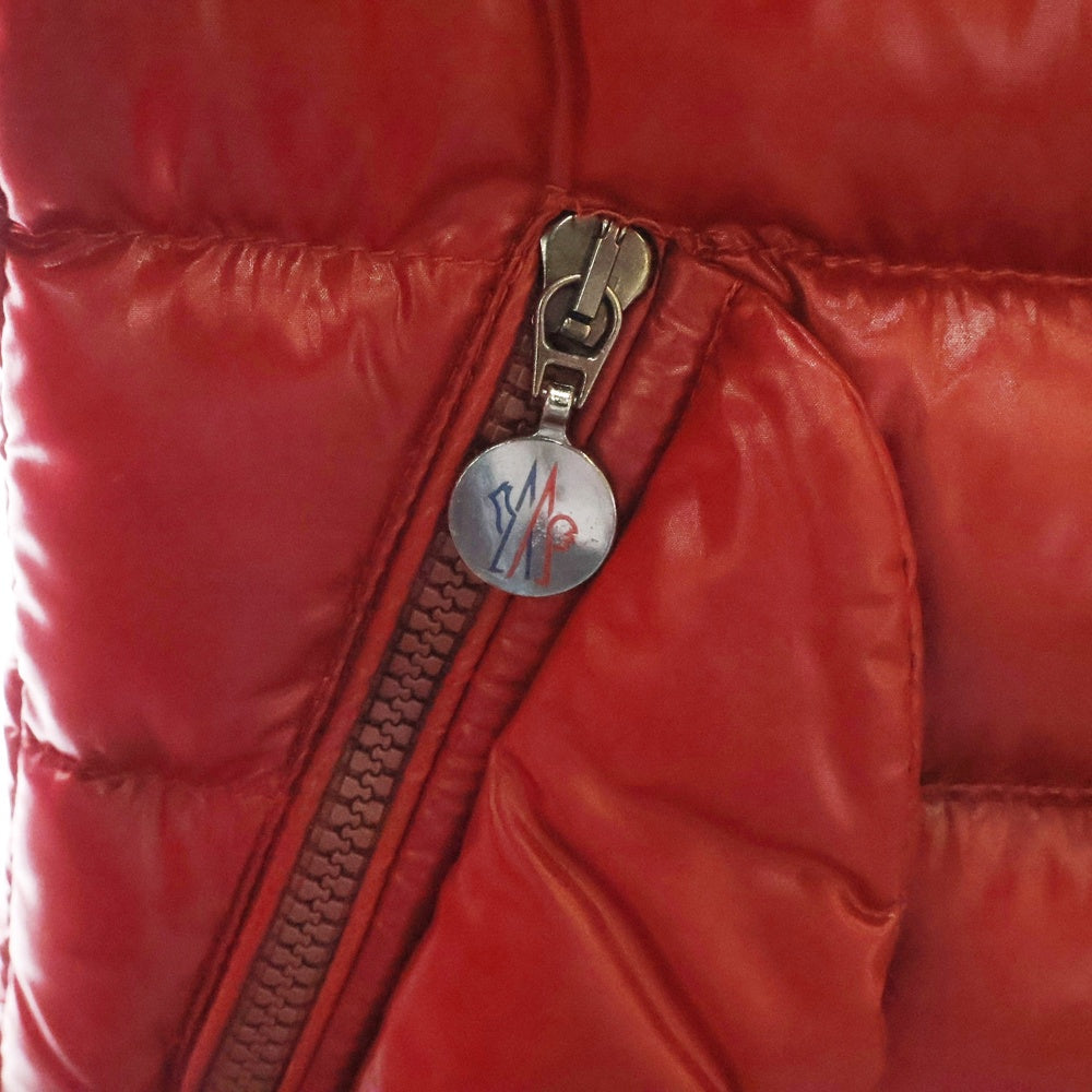 MONCLER(モンクレール) PLANE GIUBBOTTO プレーン 袖ロゴジップアップ ダウンジャケット レディース レッド 420934699505