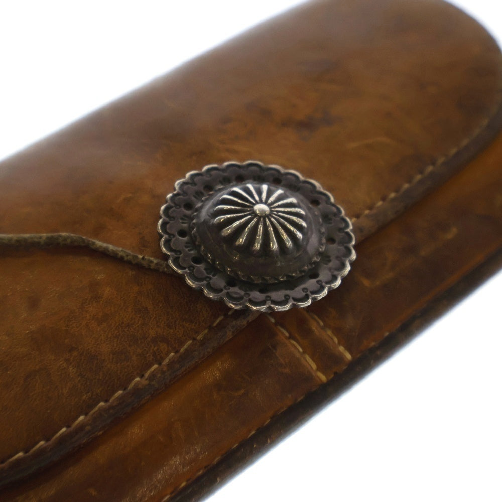 goro's(ゴローズ) SVフラワーコンチョ付き二つ折り長財布 ロングウォレット レザー ブラウン