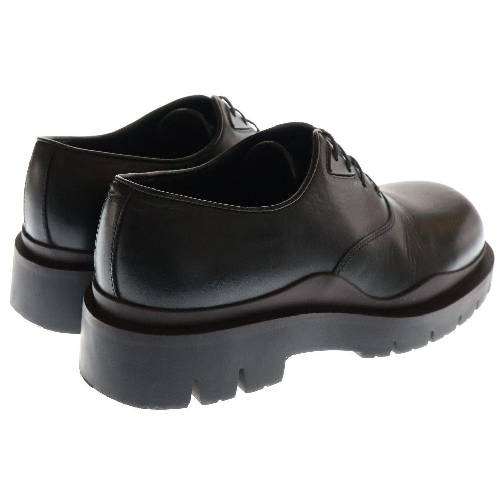 BOTTEGA VENETA(ボッテガヴェネタ) 23SS TIREタイヤロートップレースアップダービーシューズ 667073 ブラック
