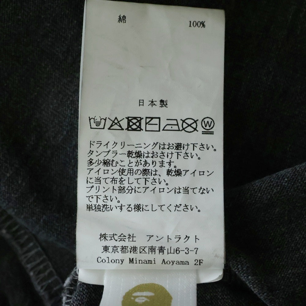 Emotionally Unavailable(エモーショナリー アンアヴェイラブル) 25SS ×A BATHING APE EU BAPE FACE SS TEE EU-HR8-0000-C30 × アベイシングエイプ プリント クルーネック半袖Tシャツカットソー グレー