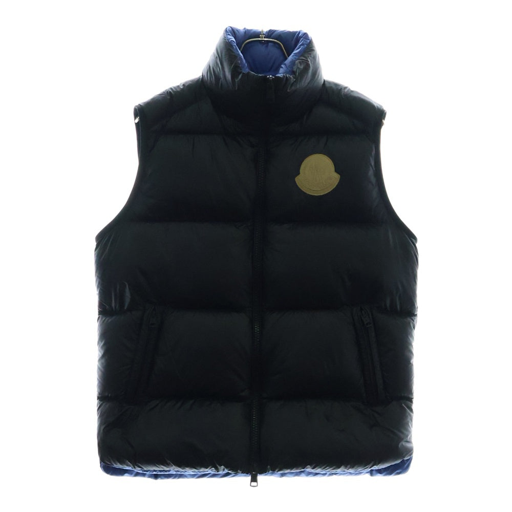 MONCLER(モンクレール) 24AW SUMIDO GILET J20911A00189 595GJ ロゴ刺繍 ダウンベスト ブラック/ブルー