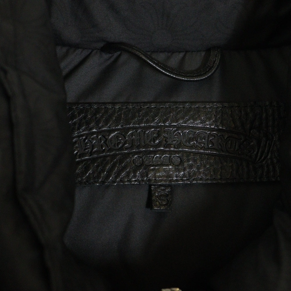 CHROME HEARTS(クロムハーツ) STIFF VEST スティッフ CHプラス総柄 クロスボールボタン ダウンベスト ジャケット ブラック