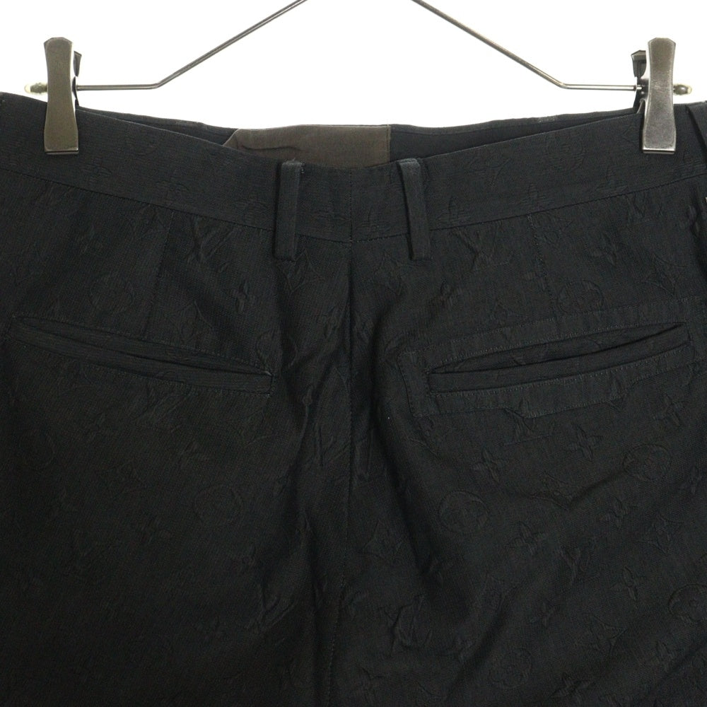 LOUIS VUITTON(ルイヴィトン) 22AW モノグラムエンボス スラックスパンツ グレー RM222Q NN1 HKP42W