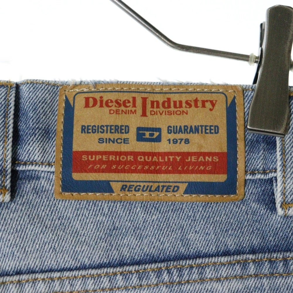 DIESEL INDUSTRY(ディーゼルインダストリー) D-SIRE-WORK-S1 ダメージ加工 サイドドッキングデニムパンツ ジーンズ インディゴ A11948