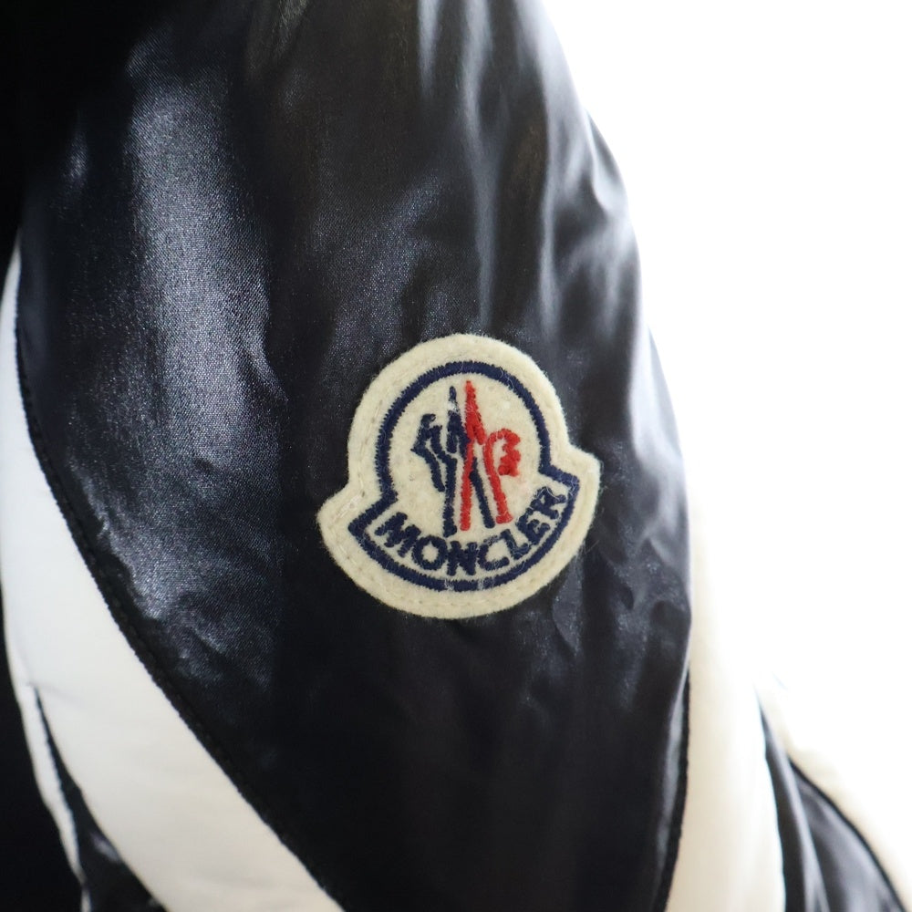 MONCLER(モンクレール) CORYDALE GIUBBOTTO H20911A00101 68950 コーリーデール ダウンジャケット フーディ ブラック