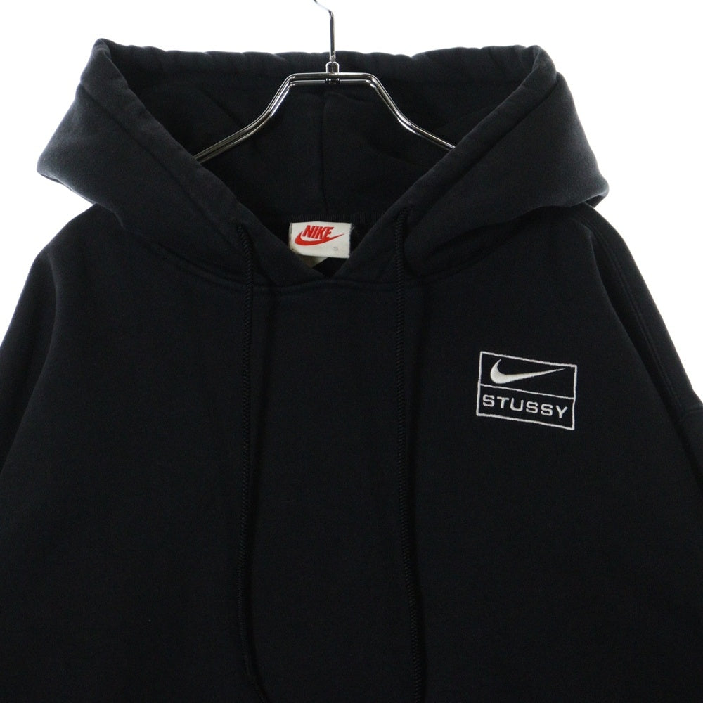 STUSSY(ステューシー) 22SS ×NIKE NRG Washed Hoodie DN4028-010 ナイキ ウォッシュドフーディ ロゴ刺繍スウェットプルオーバーパーカー ブラック