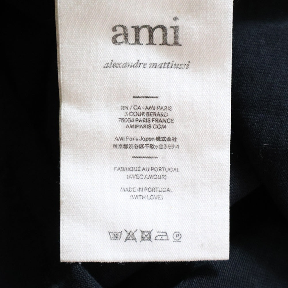 AMI Alexandre Mattiussi(アミアレクサンドルマテュッシ) AMI DE COEUR LS T-SHIRT フロントワンポイントロゴ刺繍 クルーネック長袖ロングスリーブTシャツカットソー ロンT ブラック UTS200.701