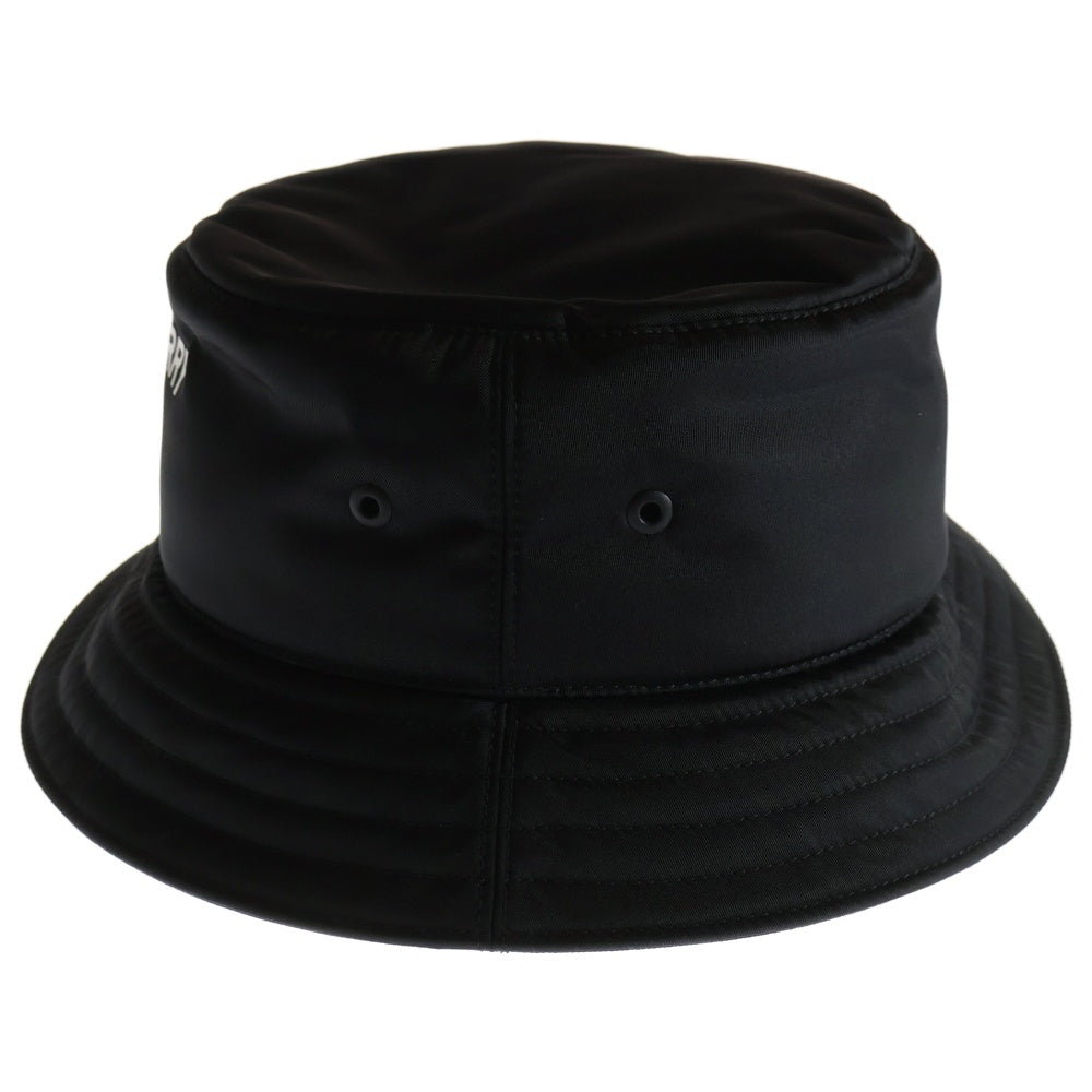 BURBERRY(バーバリー) NYLON PADDED BUCKET 8044081 ナイロン ロゴ バケットハット 帽子 ブラック