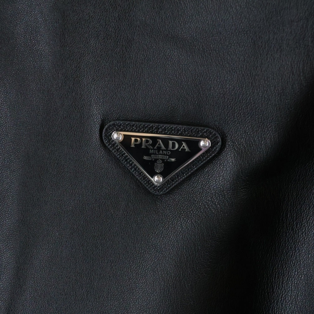PRADA(プラダ) SHORT LEATHER ZIP UP JACKET トライアングルロゴジップアップジャケット フーディー ショート丈 ブラック 58A121 S222 6N3