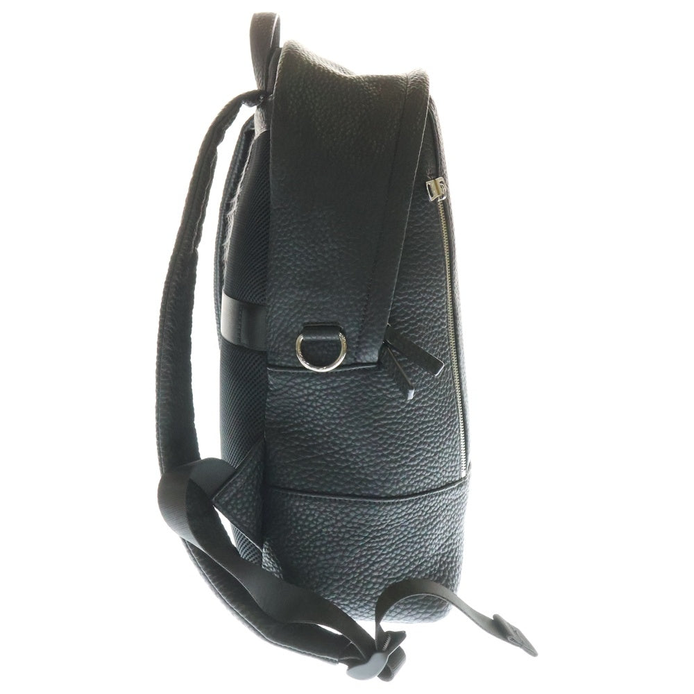 Armani Exchange(アルマーニ エクスチェンジ) フロントロゴ レザーバックパック リュックサック ブラック 952631