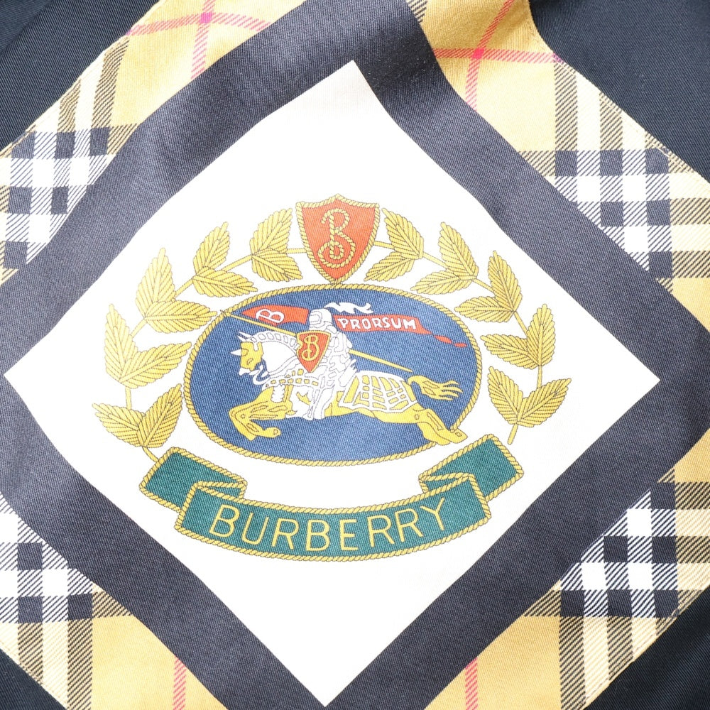 BURBERRY(バーバリー) 裏地ノバチェック フロントロゴ刺繍ジップアップブルゾンジャケット 8004848 ブラック