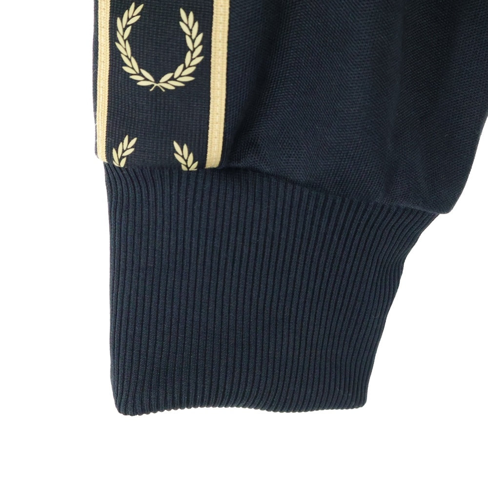 FRED PERRY(フレッドペリー) TAPED HALF ZIP TRACK TOP J4597/R23/01980/405 ロゴ ハーフジップ トラックジャケット ブラック/ゴールド