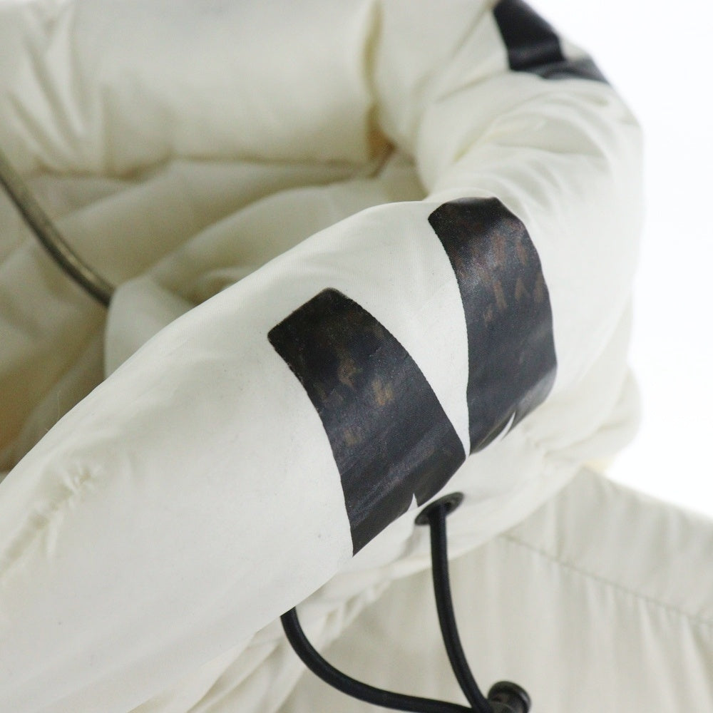 MONCLER(モンクレール) 19AW DUBOIS デュボア ラバーワッペンロゴ フーデッド ジップアップ ダウンジャケット ホワイト E20914131585 53859