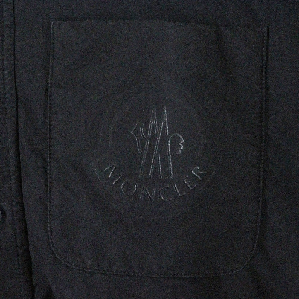 MONCLER(モンクレール) GALINHAS フロントロゴポケット フーデッド中綿ジャケット ブラック J10911G00009 597CT