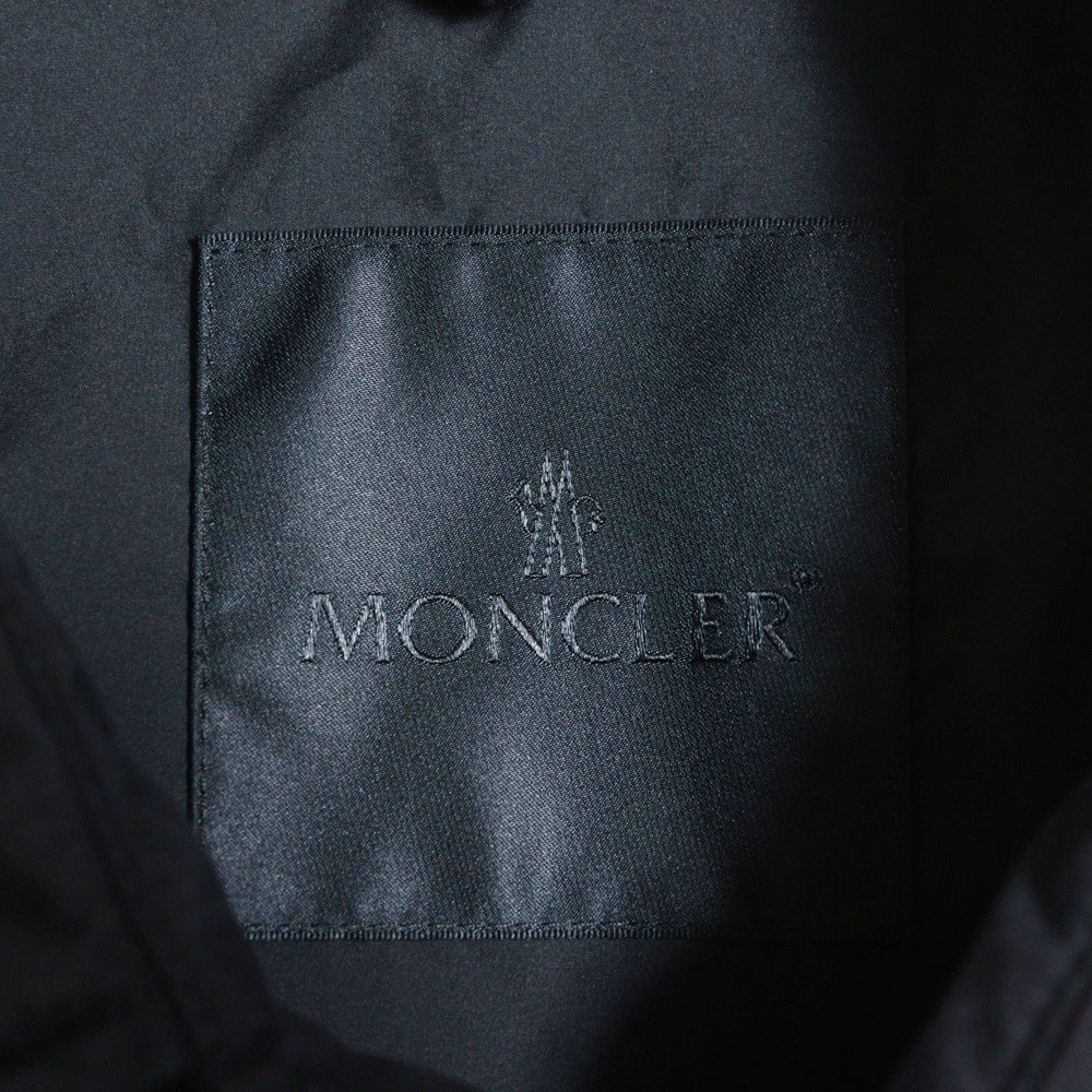 MONCLER(モンクレール) GALINHAS フロントロゴポケット フーデッド中綿ジャケット ブラック J10911G00009 597CT