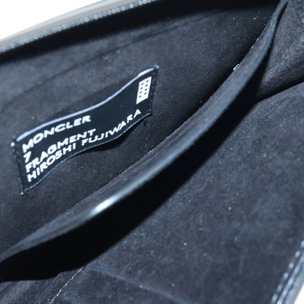 MONCLER(モンクレール) ×FRAGMENT フラグメント パスポートケース ボルドー E109U0060600 01ADU