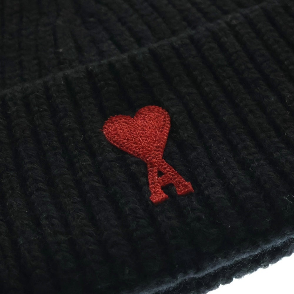 AMI Alexandre Mattiussi(アミアレクサンドルマテュッシ) 24AW ハート刺繍ビーニーニット帽子 ブラック BFUHA106018