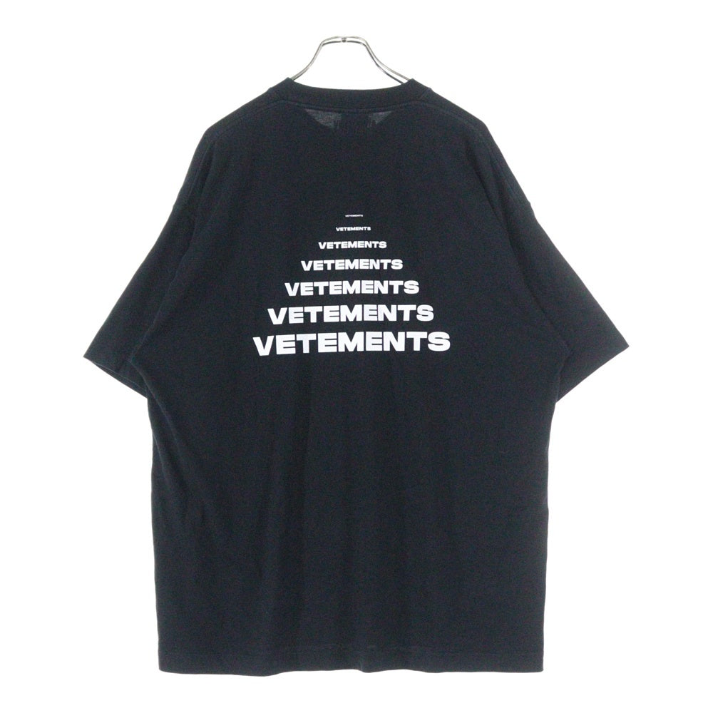 VETEMENTS(ヴェトモン) 24SS PYRAMID LOGO TEE フロントピラミッドロゴプリント半袖カットソー 半袖Tシャツ ブラック UE64TR14OB