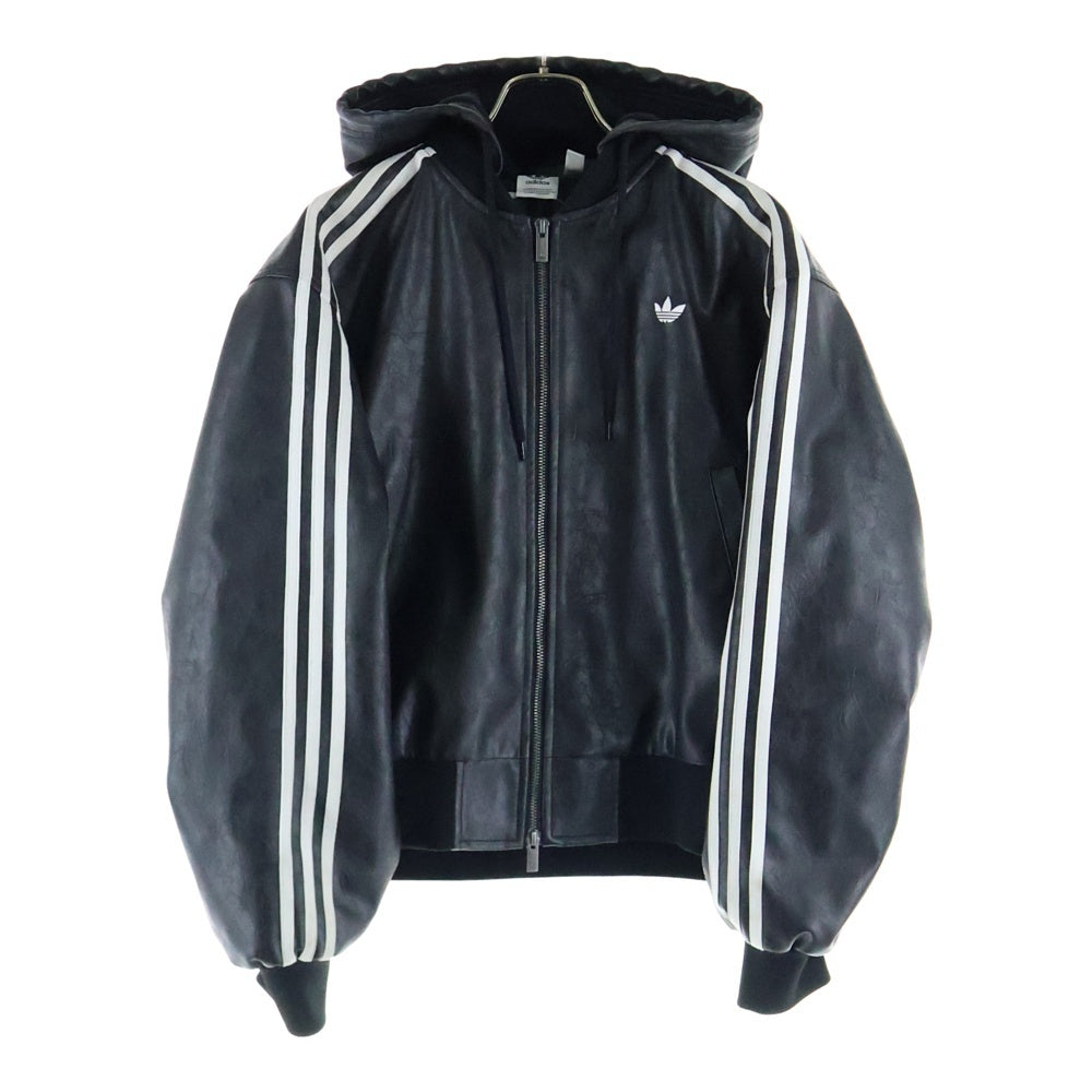 adidas Originals(アディダスオリジナルス) Vintage Fake Leather Jacket ヴィンテージ フーデッド フェイクレザージャケット ブラック JX9225