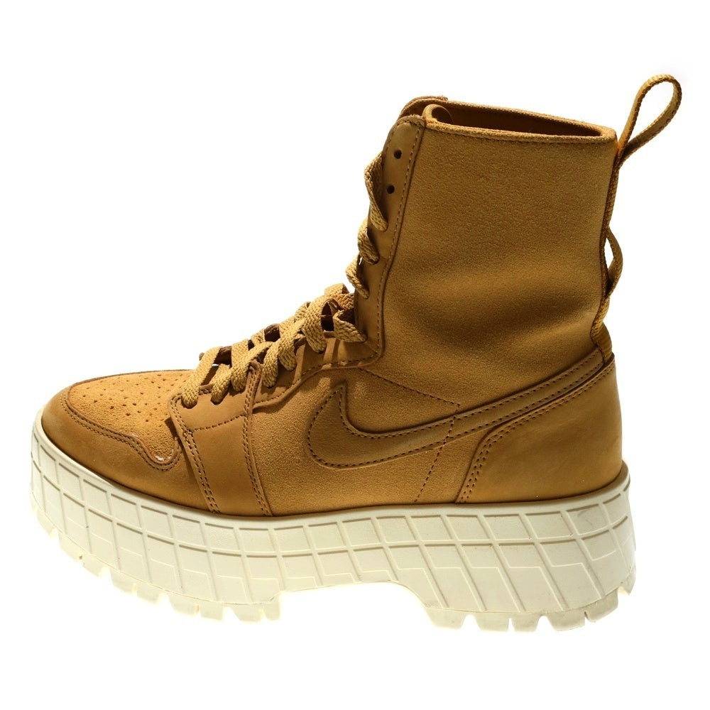 NIKE(ナイキ) Women's Air Jordan 1 Brooklyn Wheat/Muslin ウィメンズ エアジョーダン1 ブルックリン ウィート/モスリ 厚底スニーカー ベージュ モカ FJ5737-700