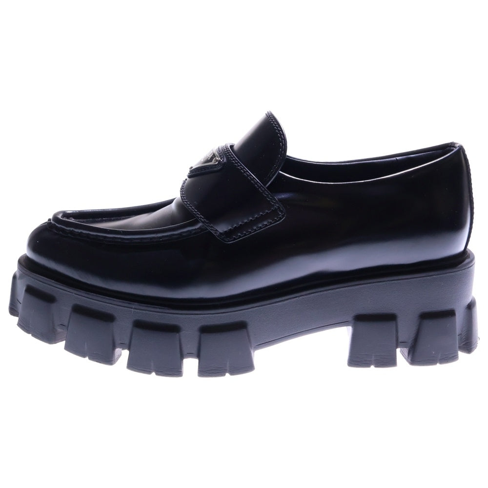 PRADA(プラダ) Monolith Pointy Brushed Leather Loafers 1D663M モノリス ブラッシュドレザー ローファー トライアングルロゴプレート ブラック レディース