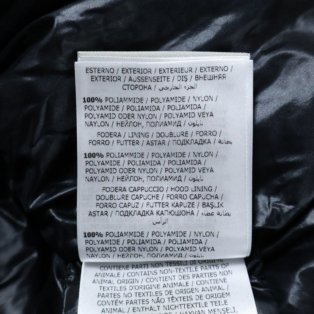 MONCLER(モンクレール) SUYEN GIUBBOTTO C20934931949 スイエン ロゴワッペン ダウンジャケット ダウンコート フーディー ブラック レディース