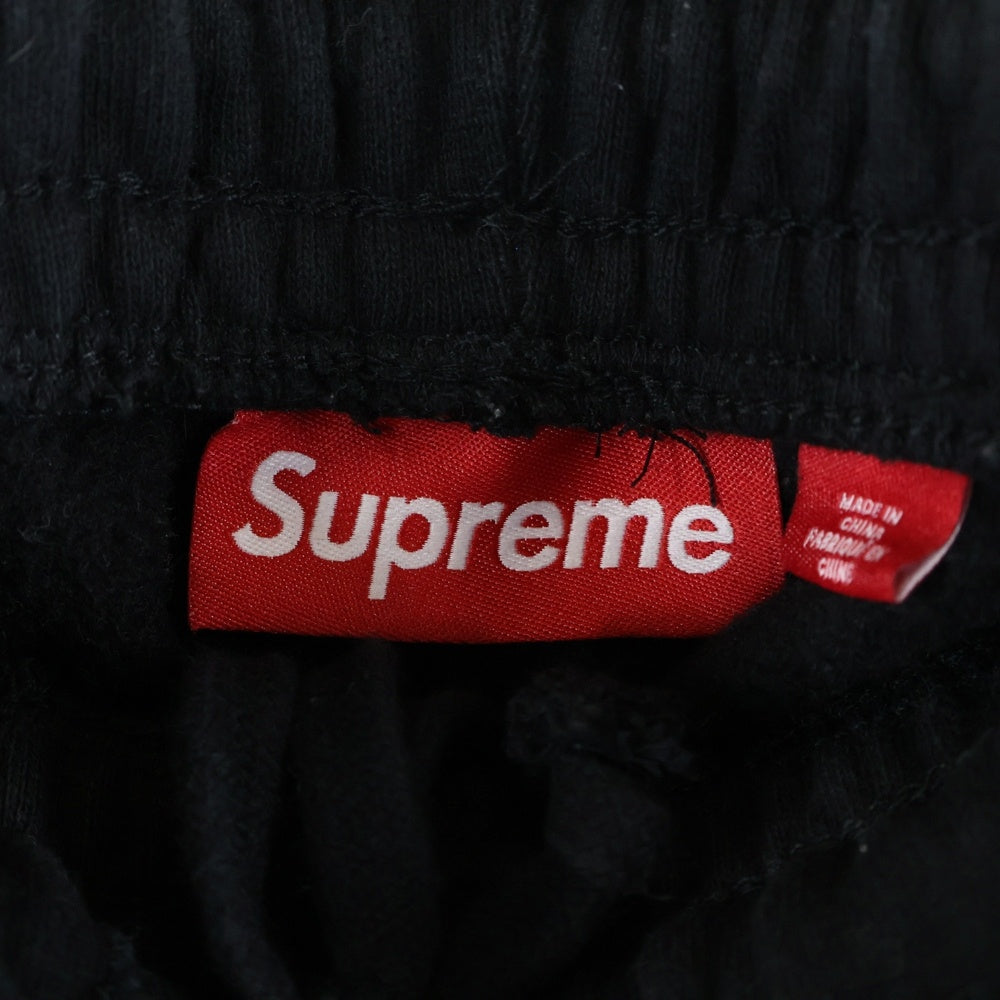 SUPREME(シュプリーム) 25AW Satin Applique Sweatpant サテン アップリケ スウェットパンツ ブラック