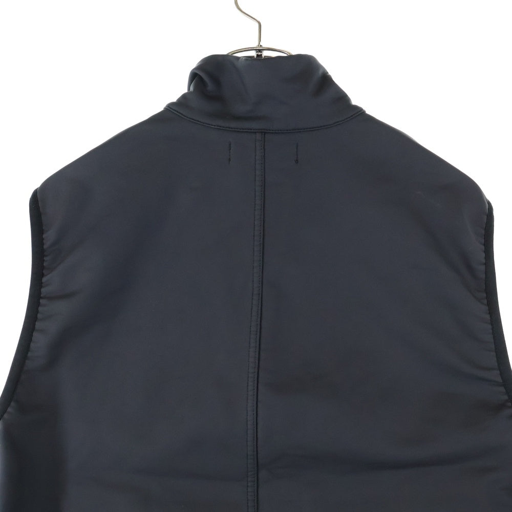 STONE ISLAND(ストーンアイランド) Cotton Vest 7615G0729 ロゴワッペンコットンベスト ブラック