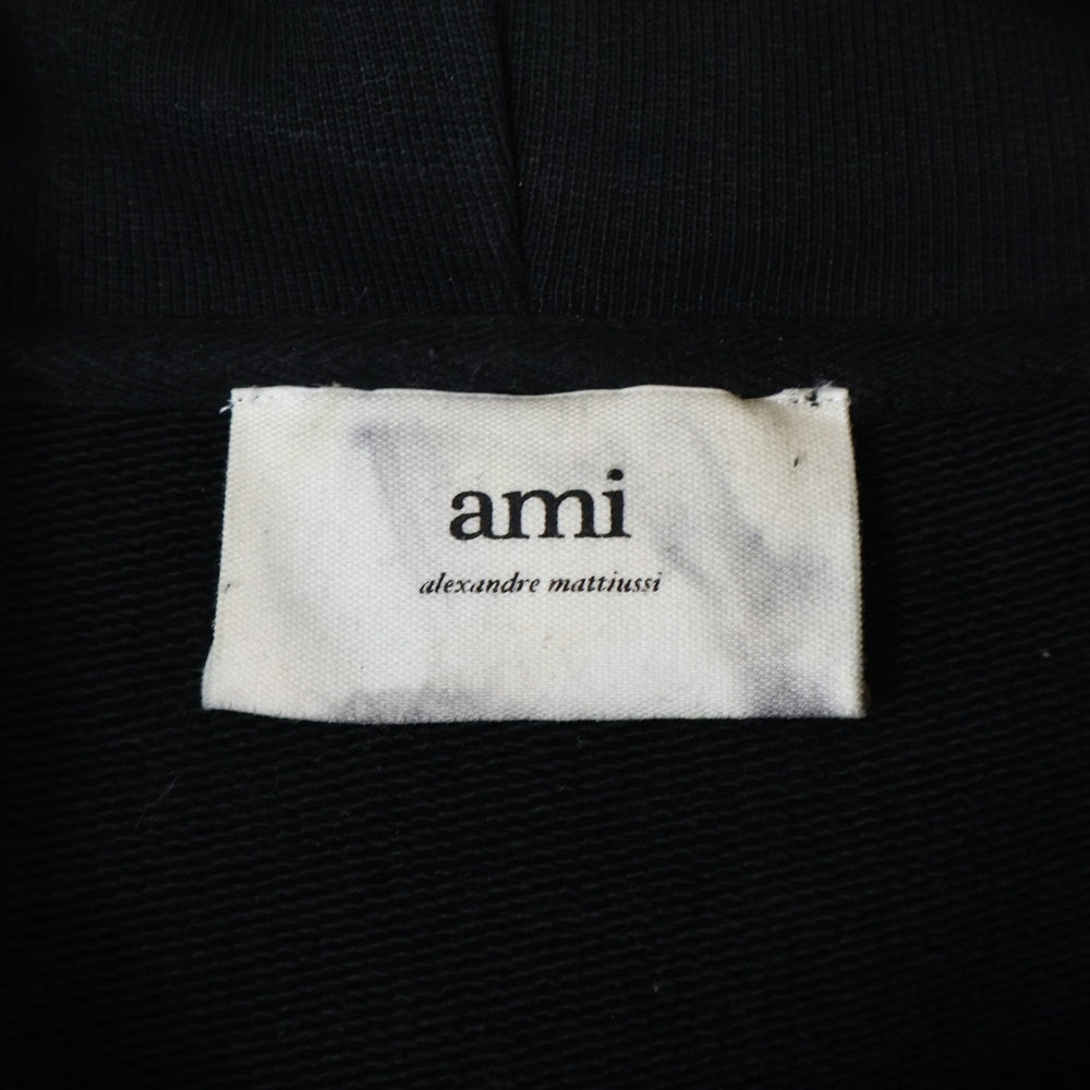 AMI Alexandre Mattiussi(アミアレクサンドルマテュッシ) AMI DE COEUR HOODIE BFUSW205.747 ワンポイント ハートロゴ プルオーバーパーカー フーディー ブラック