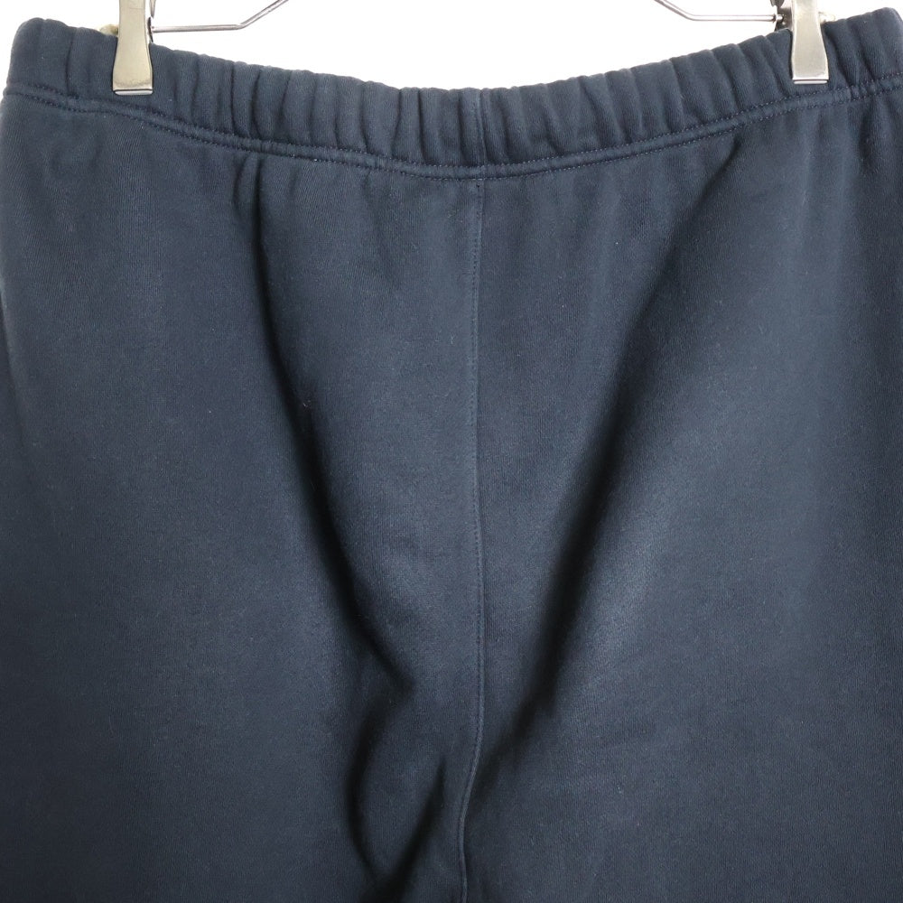 FEAR OF GOD ESSENTIALS(フィアオブゴッド エッセンシャルズ) フロントラバーロゴプリント スウェットパンツ ブラック