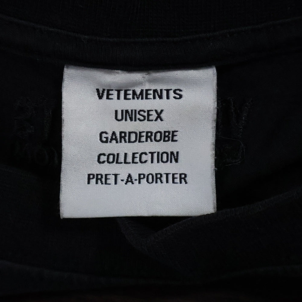 VETEMENTS(ヴェトモン) 21SS Anarchy Gothic Logo T Shirt UE51TR640B アナーキー ゴシックロゴ クルーネック半袖Tシャツカットソー ブラック
