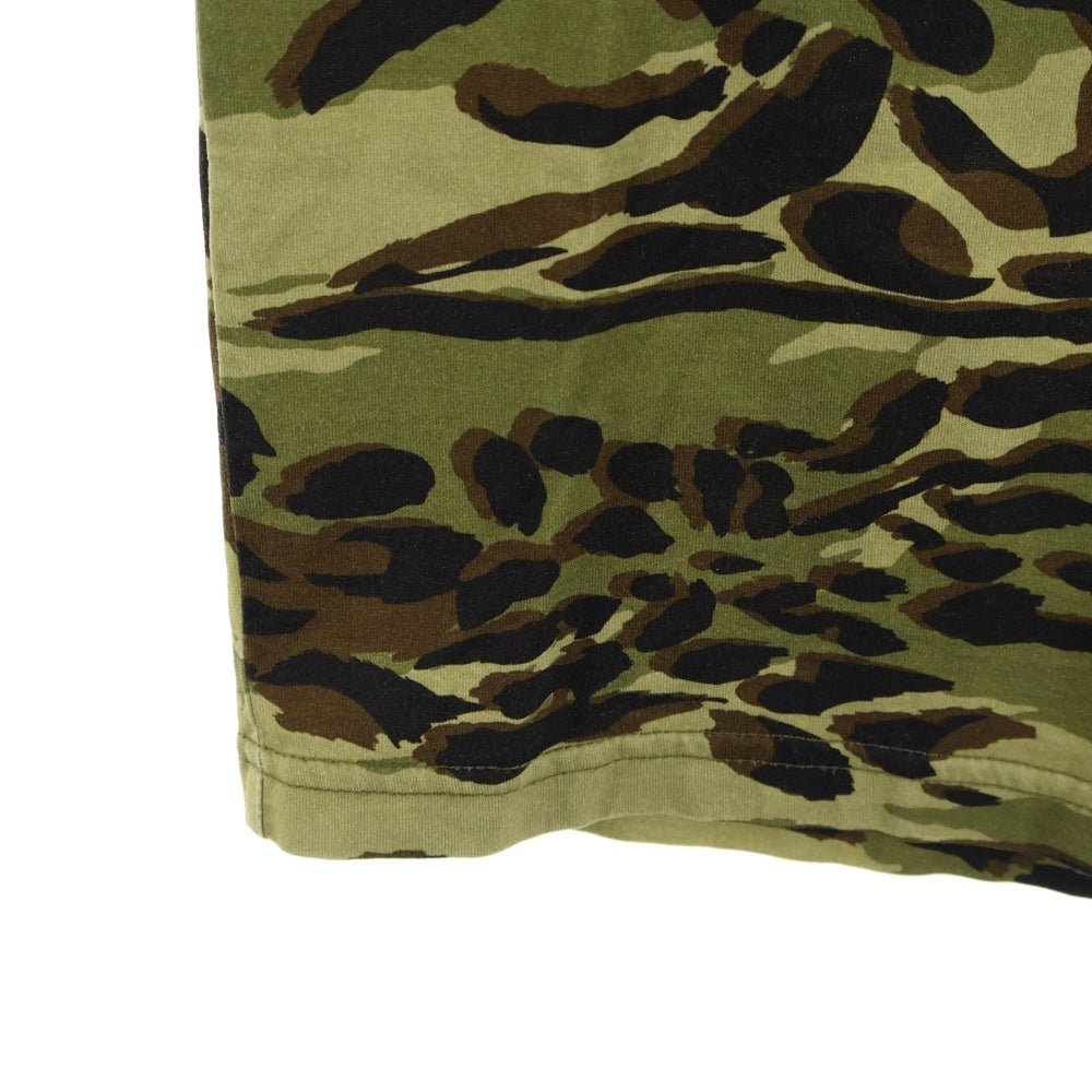 GIVENCHY(ジバンシィ) SPIRIT S/S Tee BM70V012P5 バックプリントクルーネック半袖Tシャツカットソー カモ