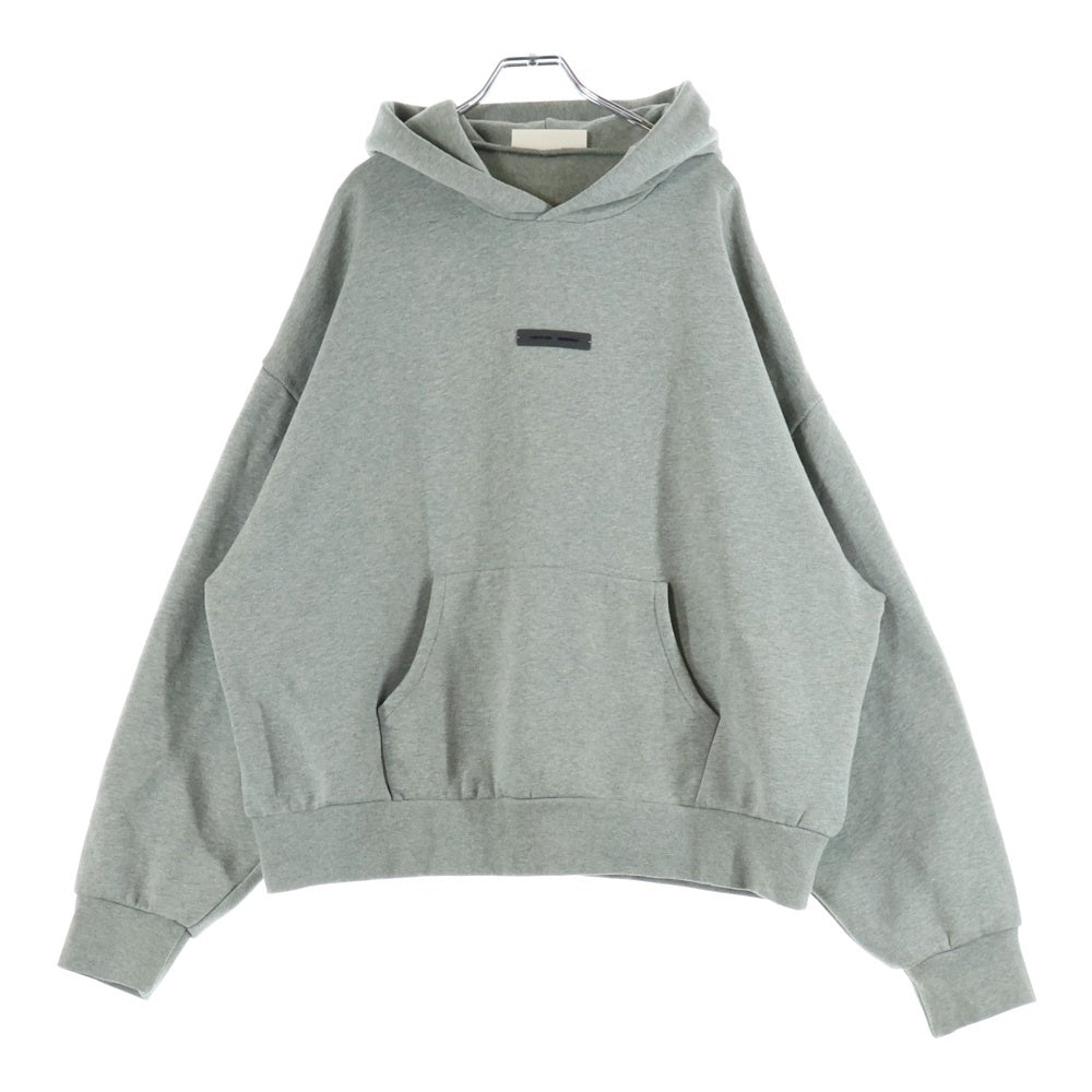FEAR OF GOD ESSENTIALS(フィアオブゴッド エッセンシャルズ) Logo Hoodie フロントラバーロゴ バックロゴ プルオーバーパーカー フーディ グレー