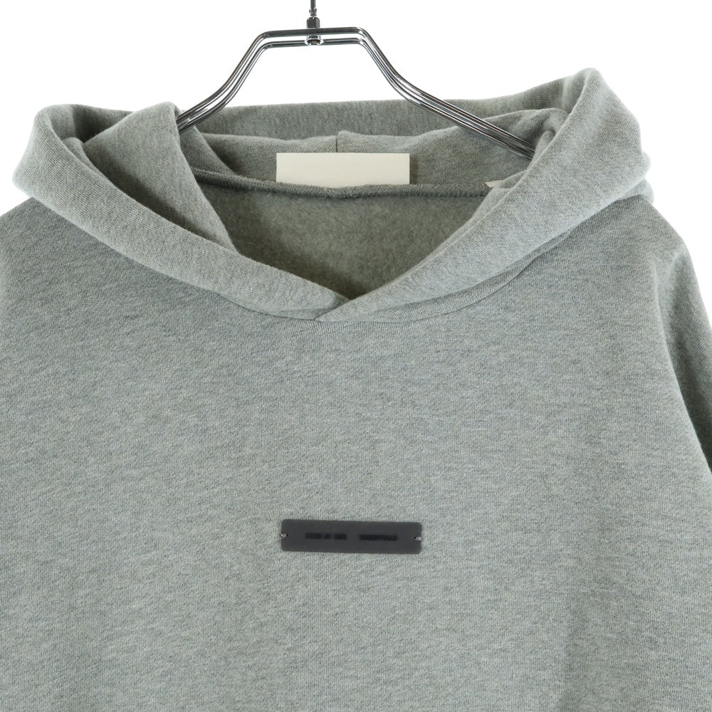 FEAR OF GOD ESSENTIALS(フィアオブゴッド エッセンシャルズ) Logo Hoodie フロントラバーロゴ バックロゴ プルオーバーパーカー フーディ グレー