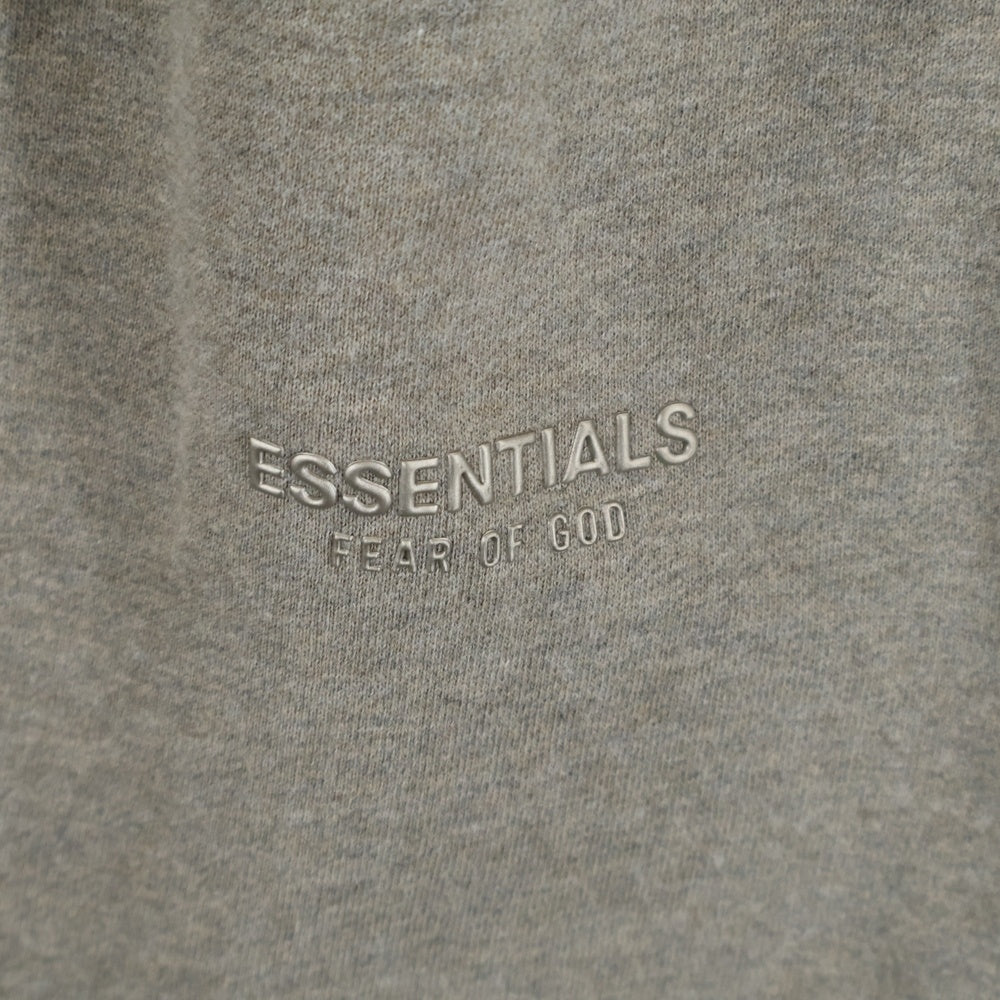 FEAR OF GOD ESSENTIALS(フィアオブゴッド エッセンシャルズ) Logo Sweat Pants ラバーロゴ ドローコード スウェットパンツ ベージュ