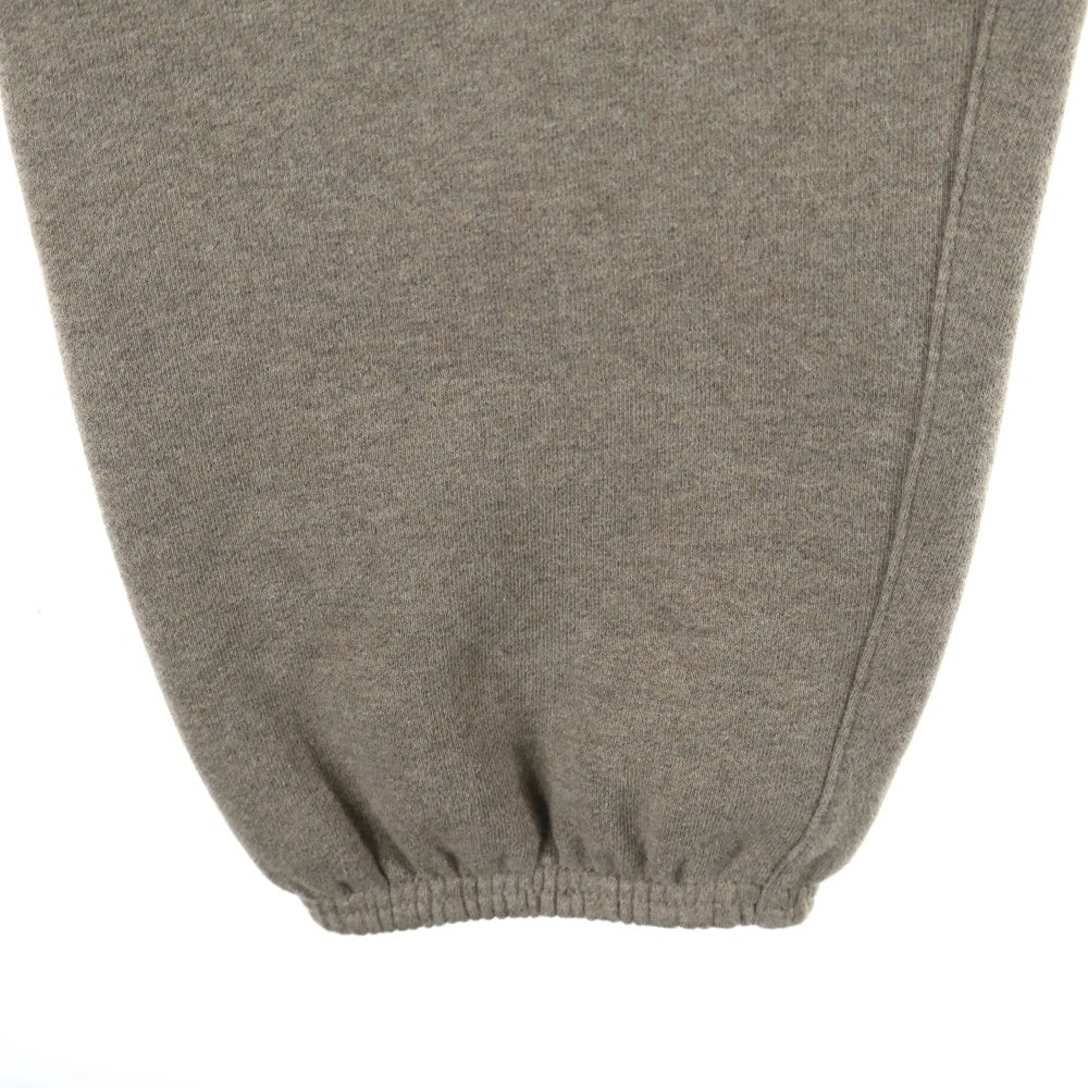 FEAR OF GOD ESSENTIALS(フィアオブゴッド エッセンシャルズ) Logo Sweat Pants ラバーロゴ ドローコード スウェットパンツ ベージュ