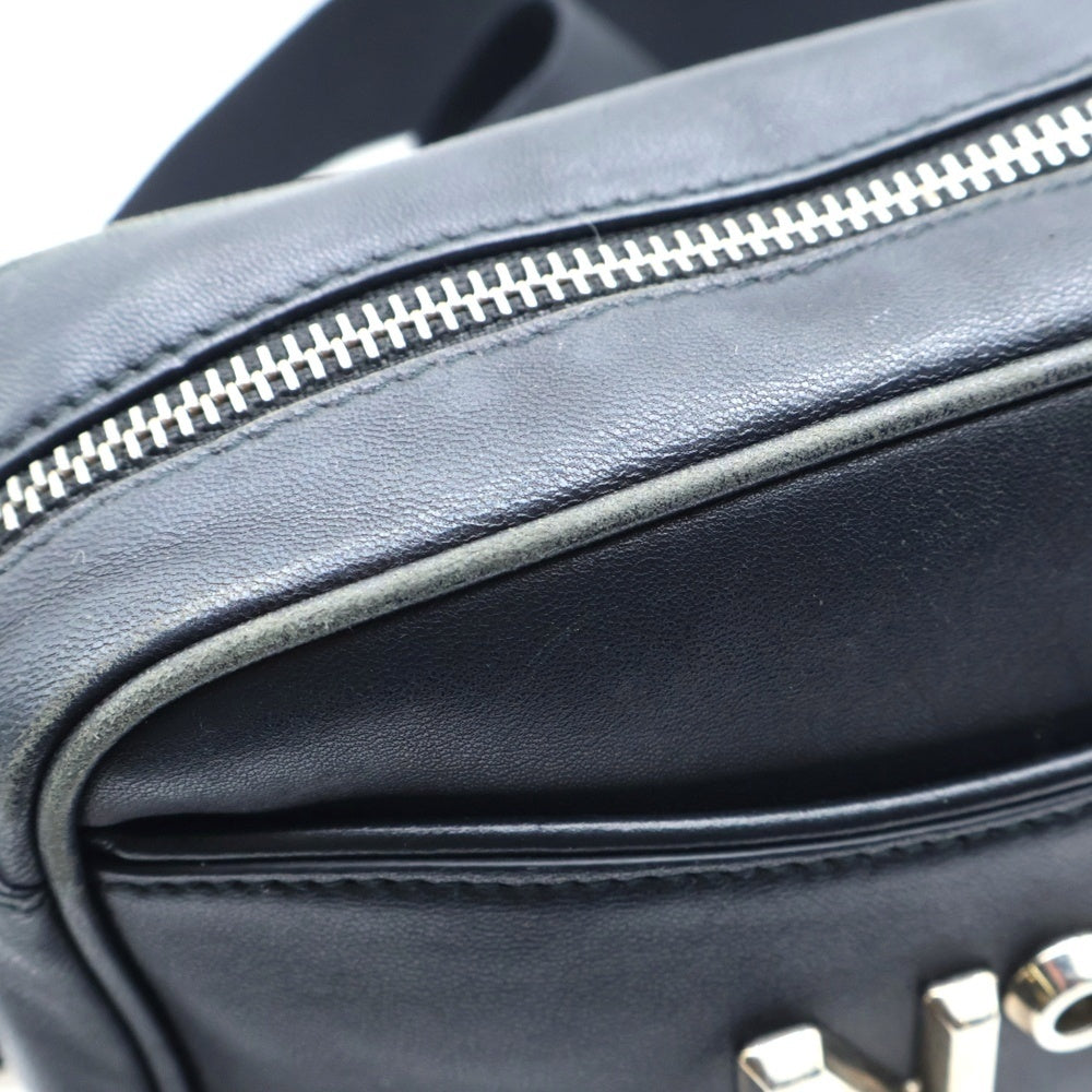 N21 numero ventuno(ヌメロ ヴェントゥーノ) ロゴ レザー ショルダーバッグ クロスボディバッグ ブラック レディース 22EBS0920NP00C003