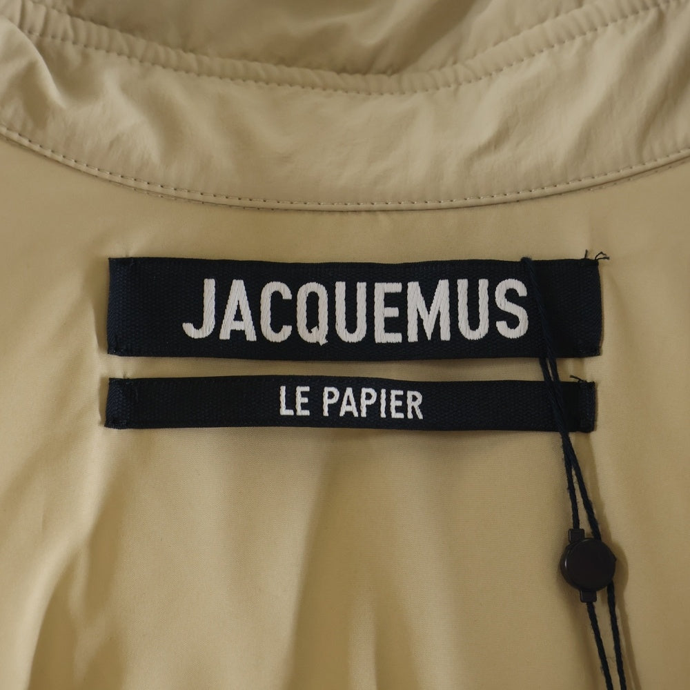 JACQUEMUS(ジャックムス) La Chemise Puffed Parka Jacket フロントワンポイントロゴ刺繍 ジップアップ中綿ジャケット ベージュ