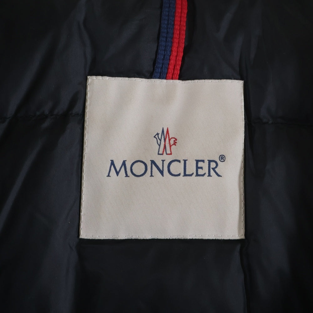 MONCLER(モンクレール) 20AW PERNON F20911B52900 パーノン 袖ライン フロントワンポイントラバーロゴ ジップアップダウンジャケット ブラック