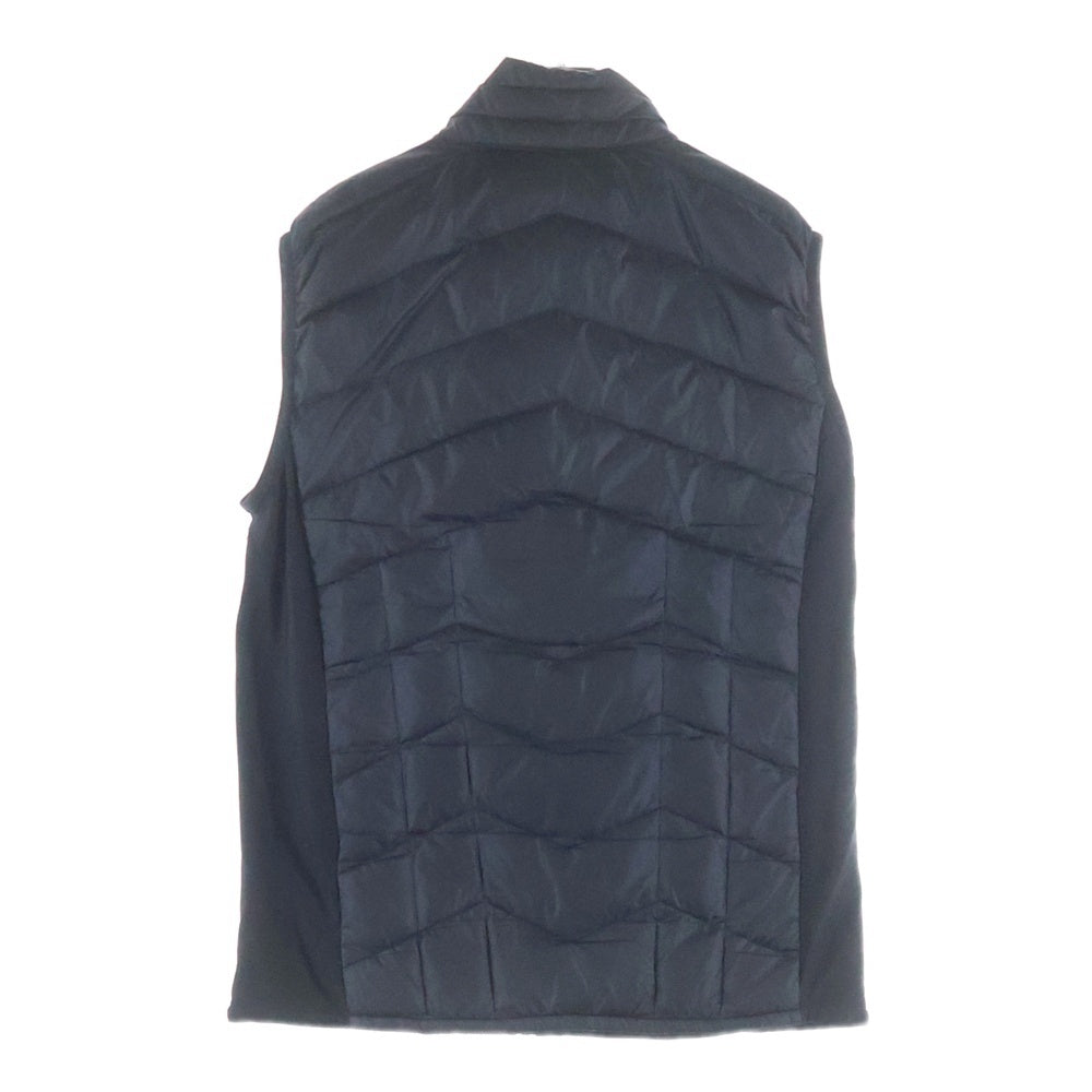 EMPORIO ARMANI EA7(エンポリオアルマーニイーエーセブン) フロントワンポイントロゴ ジップアップダウンベスト ブラック 6YPQ03 PN43Z