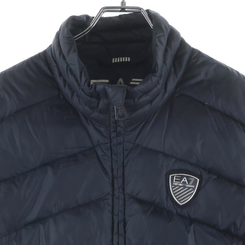 EMPORIO ARMANI EA7(エンポリオアルマーニイーエーセブン) フロントワンポイントロゴ ジップアップダウンベスト ブラック 6YPQ03 PN43Z