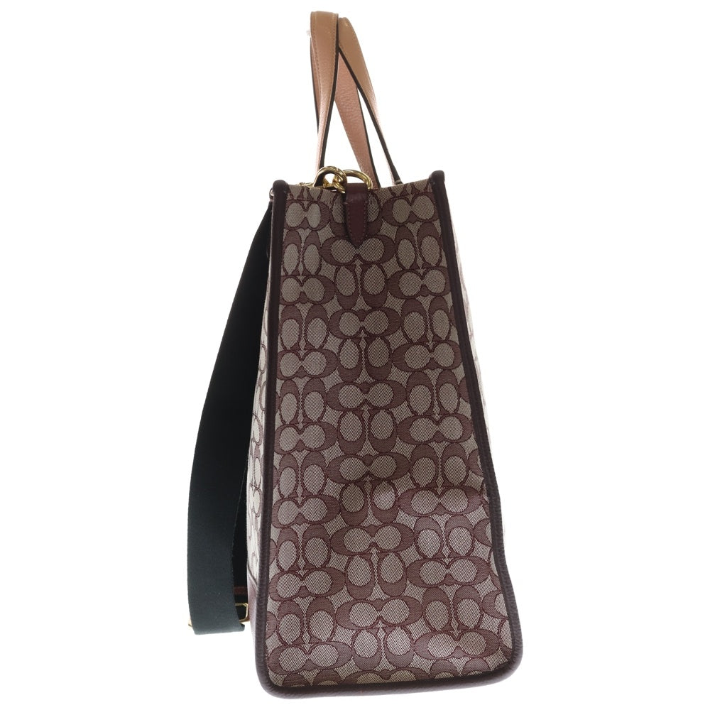 COACH(コーチ) デンプシー トート 40 シグネチャー ジャカード ウィズ ストライプ アンド コーチ パッチ レッド F2266-C8418 レディース