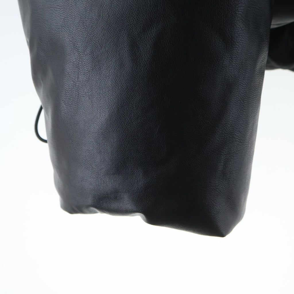 MM6 Maison Margiela(エムエムシックスメゾンマルジェラ) パデッドジャケット スタンドカラー オーバーサイズ ロゴ刺繍 ダウンジャケット ブラック S52AM0338 S53057