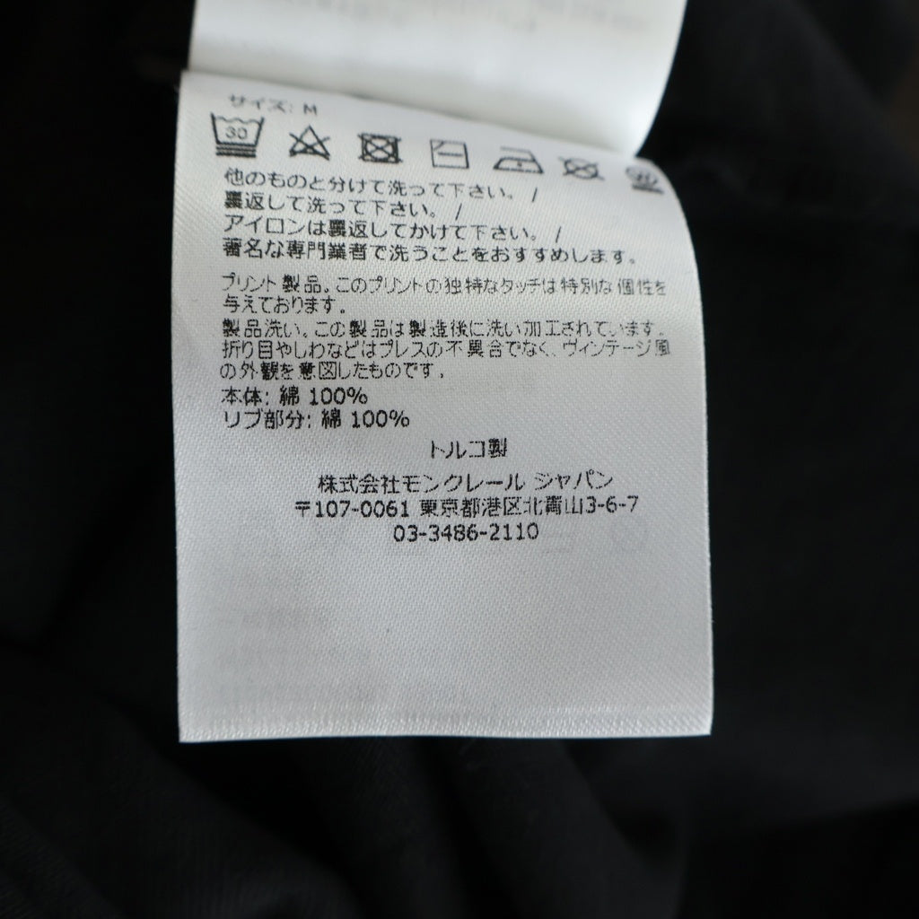 MONCLER(モンクレール) 22AW SAFARI TEE I10918C00051 サファリ フロントロゴプリントTシャツ 半袖クルーネックカットソー ブラック