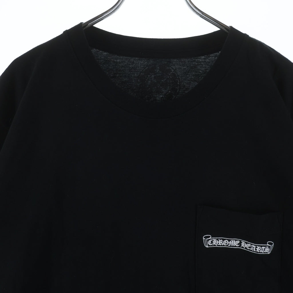 CHROME HEARTS(クロムハーツ) スクロールロゴプリント胸ポケット バックスクロールロゴプリント 半袖クルーネックTシャツ ブラック